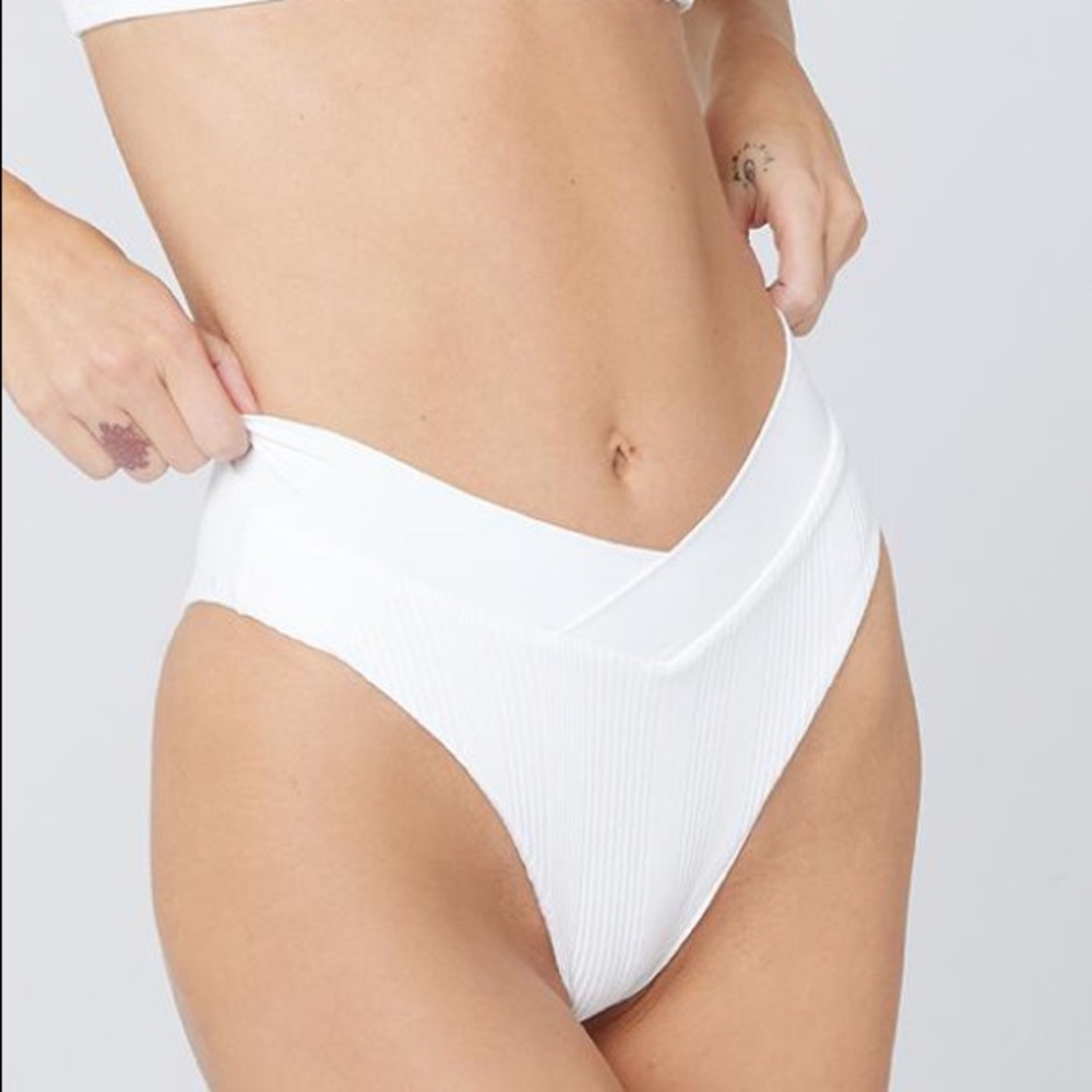 L*Space Pointelle Rib Court Bikini Bottom